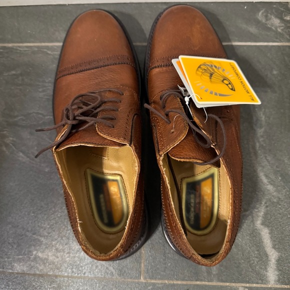 Dockers Oxford Dress Shoes Mens 9M Brown Leather‎ Cap Toe Wingtip Comfort Church main image 5